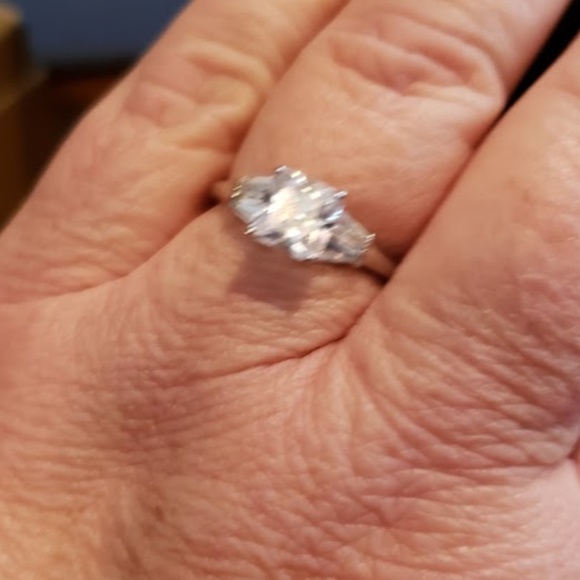 CZ Solitaire Ring Sz 9 Sterling Ring - Picture 3 of 3